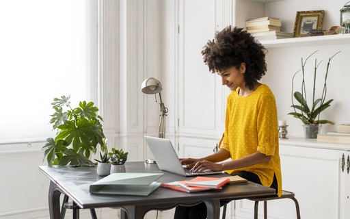 Do Teletrabalho e Home Office